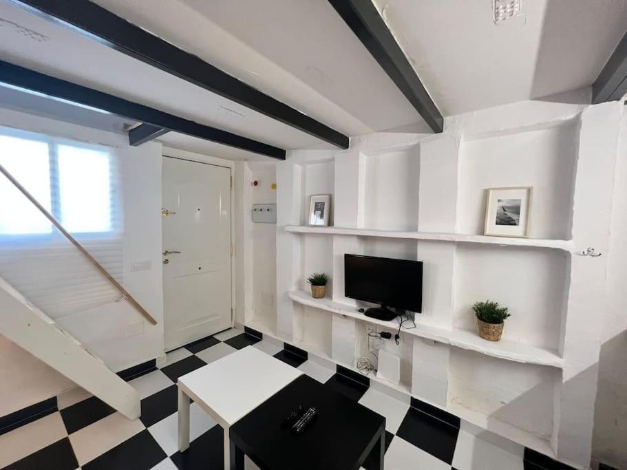 Nice Apartment At Street Level 20 Min From Sol-Piern مدريد المظهر الخارجي الصورة